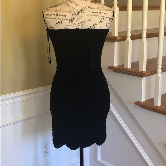 EUC black mini dress, sweet heart w/cut out - Picture 5 of 5